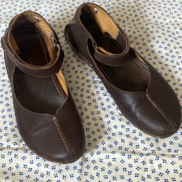 Brown Italian Leather Mary Jane shoes - Picture 1 of 3